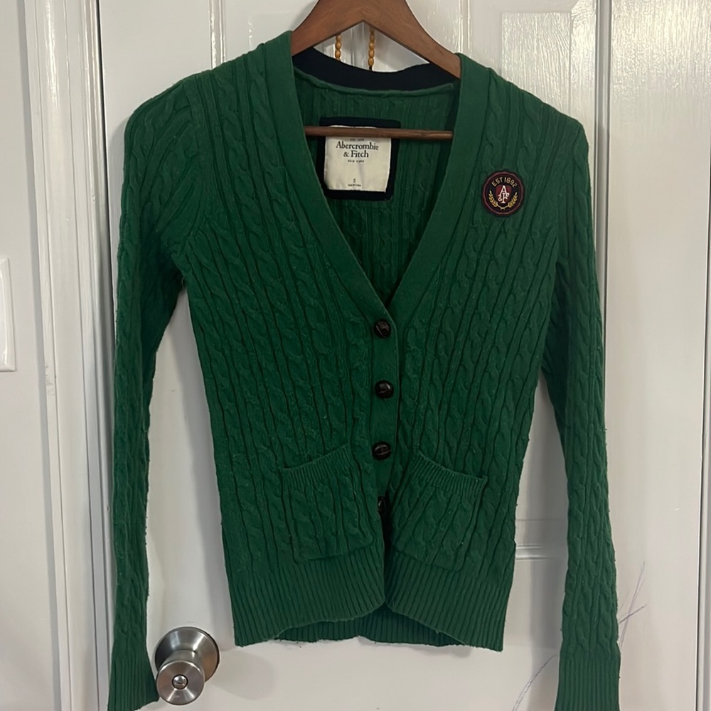 A&f cardigan
